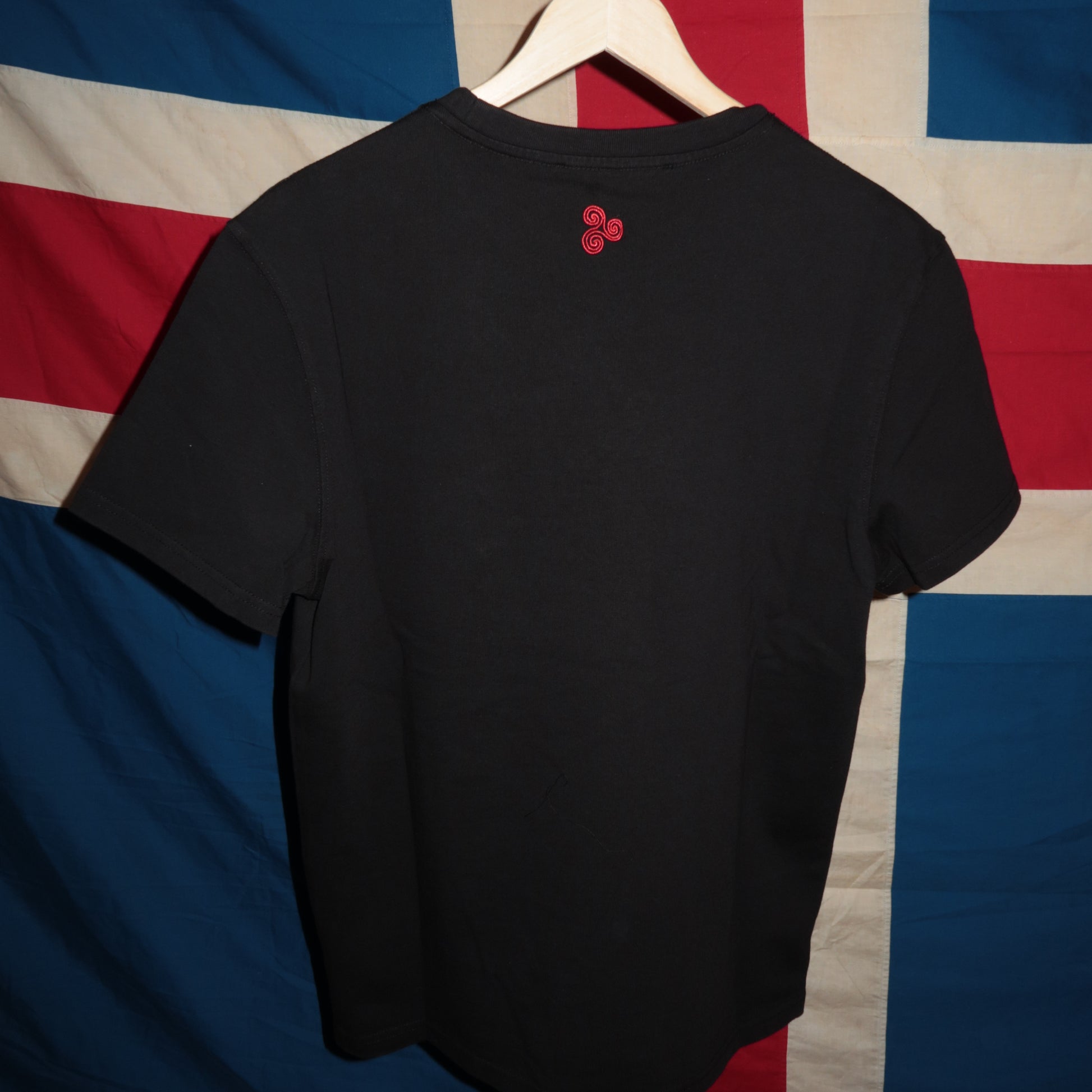 Success Tee 2.0 Svartur