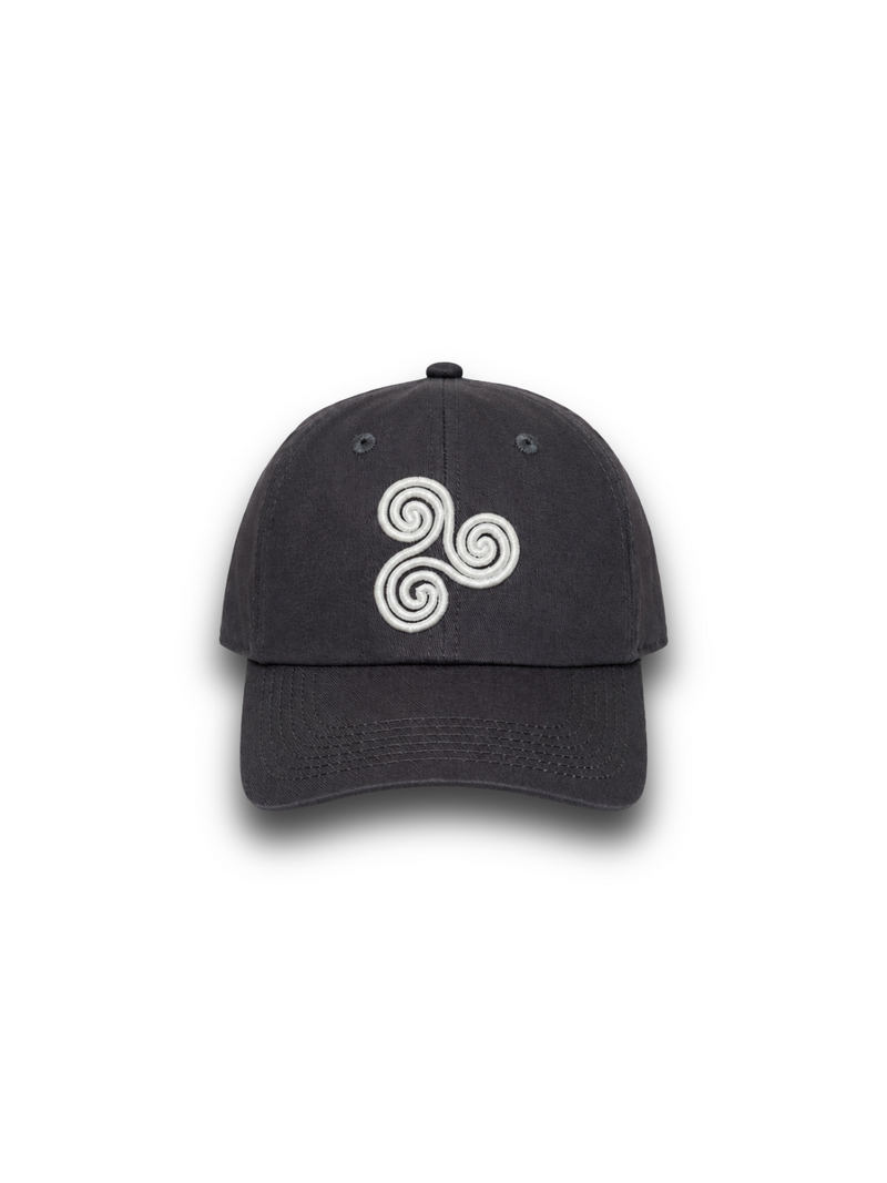 Steingrá Triskelion Derhúfa