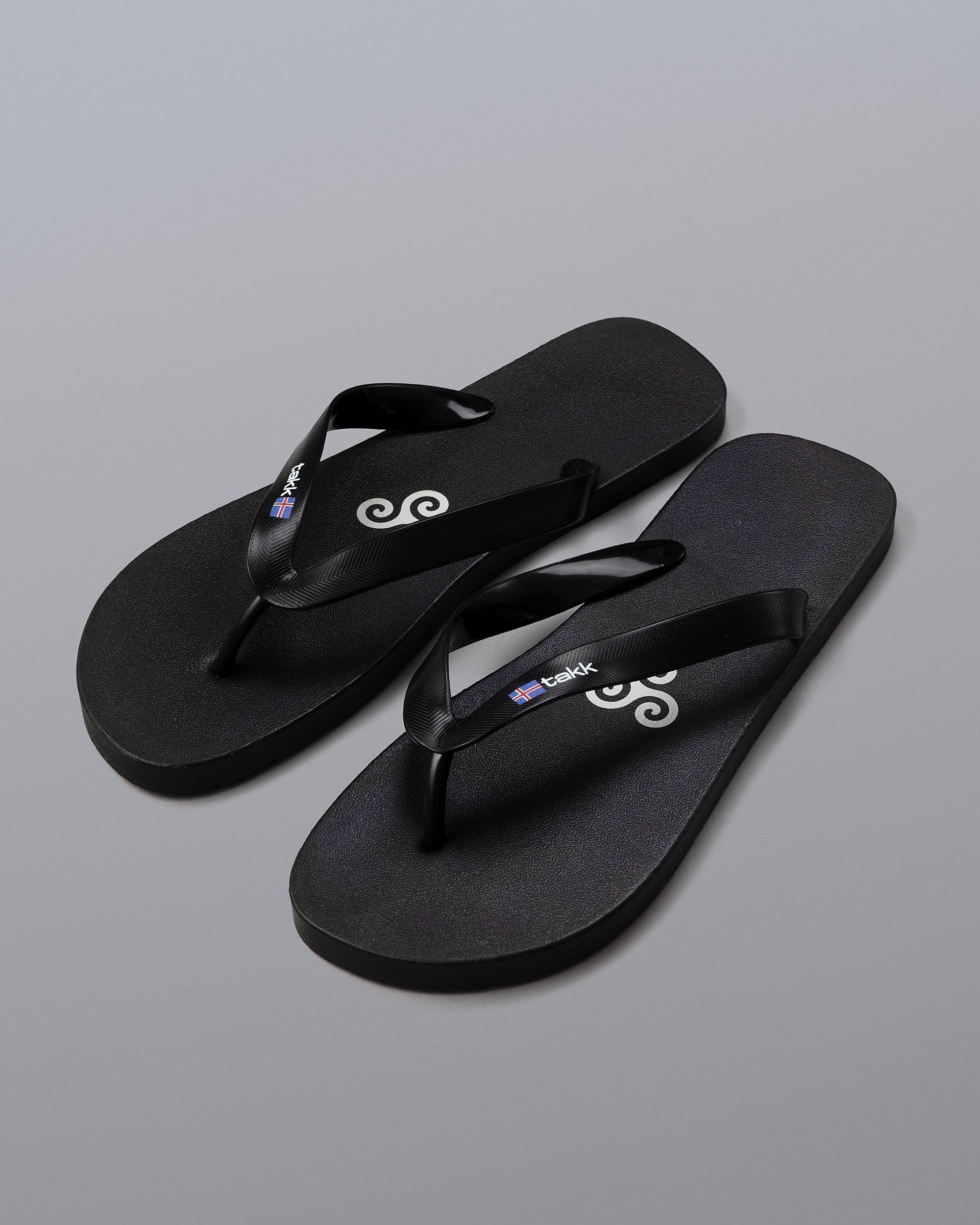 BLACK TAKK FLIP FLOPS